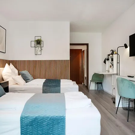 Three * Bonn